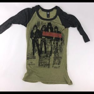 Women Ramone’s T-shirt